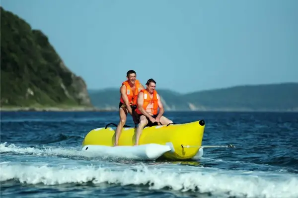 Banana-Boat-Ride-Murudeshwar-4-1