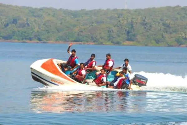 Speedboat-Murudeshwar-3-1